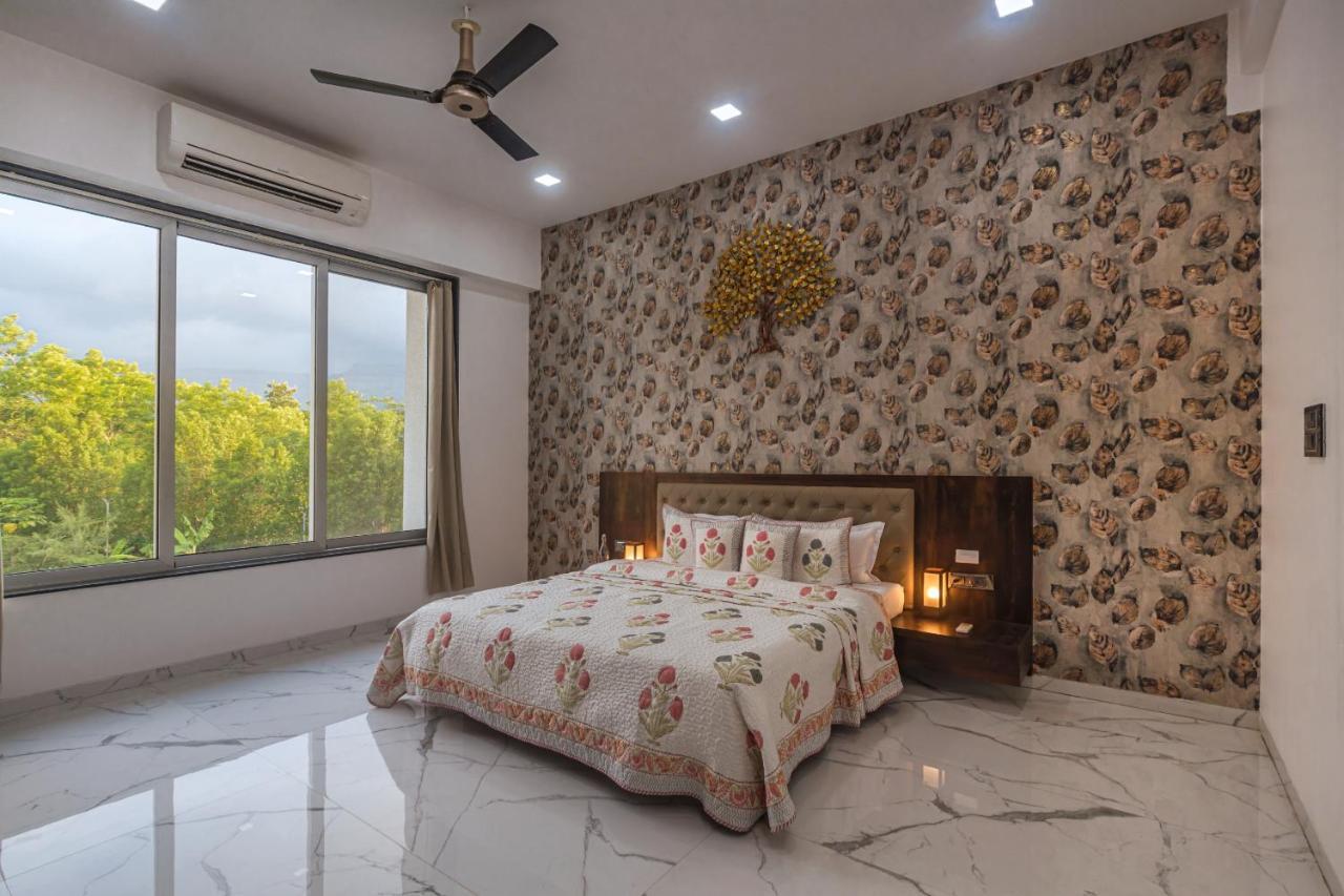 Saffronstays Odyssey, Karjat - 10 Acres Pet-Friendly Estate With Swimming Pool Chinchavli 외부 사진