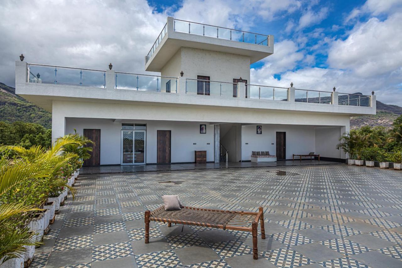 Saffronstays Odyssey, Karjat - 10 Acres Pet-Friendly Estate With Swimming Pool Chinchavli 외부 사진
